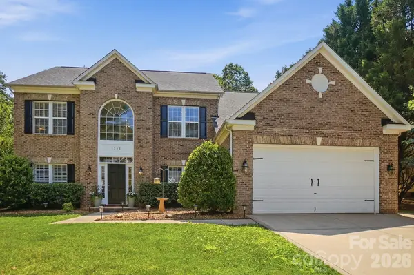 1338 Wrangell LN, Charlotte, NC 28214