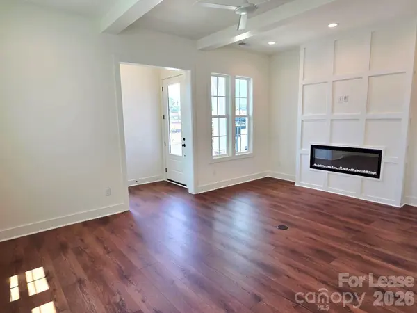9113 Maybry Park ST, Charlotte, NC 28212