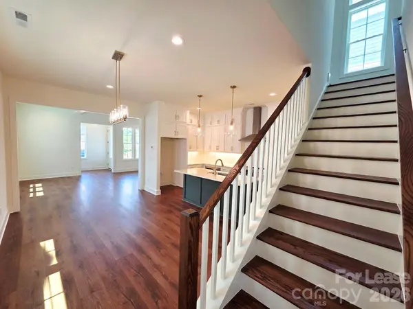 9113 Maybry Park ST, Charlotte, NC 28212