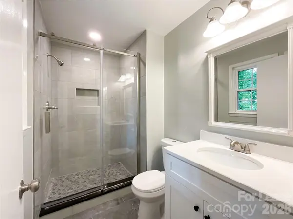 1506 Rama RD, Charlotte, NC 28211