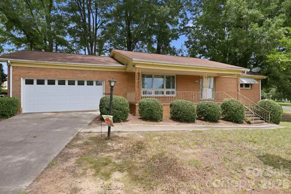 607 Ebenezer RD, Kannapolis, NC 28083