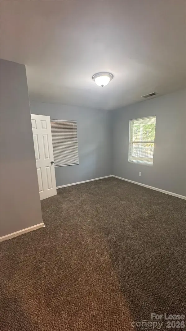 910 Cantwell ST, Charlotte, NC 28208