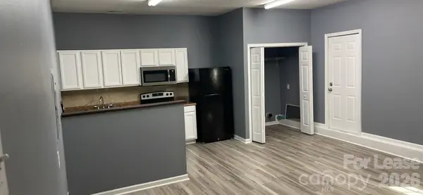 113 Whispering Pines LN, Huntersville, NC 28078