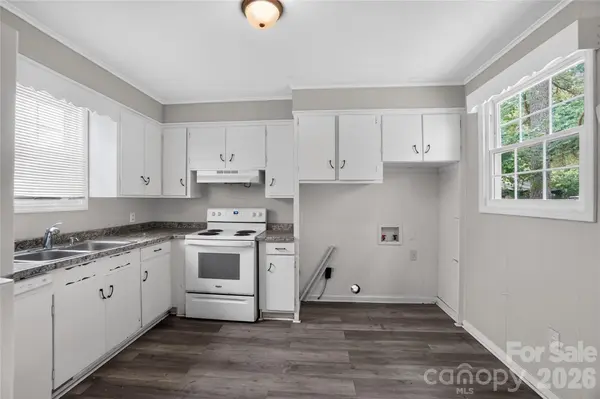 405 N Ransom ST, Gastonia, NC 28052
