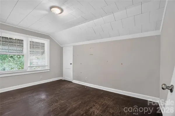 405 N Ransom ST, Gastonia, NC 28052