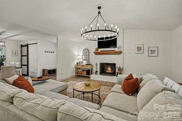 2754 Stockwood DR, Gastonia, NC 28056