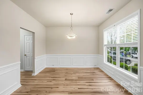 125 Morrocroft LN, Mooresville, NC 28117