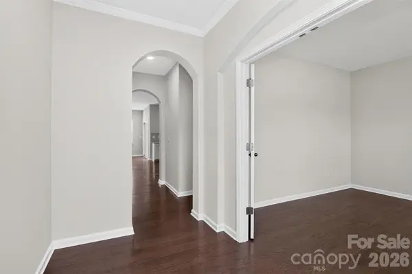 17504 Terryglass LN, Charlotte, NC 28278