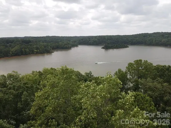 3235 Lake Pointe DR, Belmont, NC 28012