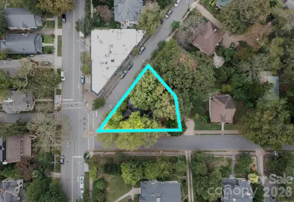 11 Cullowhee ST, Asheville, NC 28801