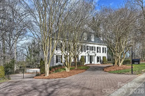 5100 Piper Glen DR, Charlotte, NC 28277