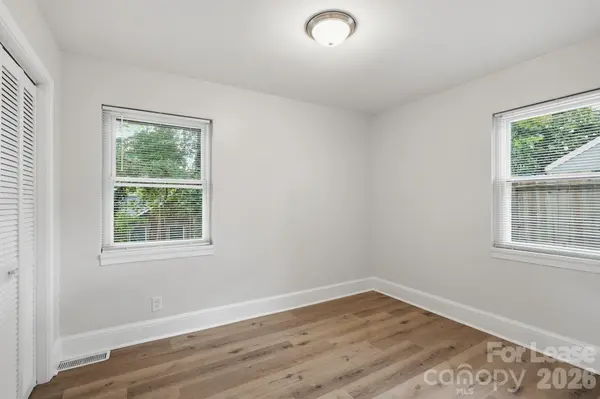 3101 Selwyn AVE, Charlotte, NC 28209