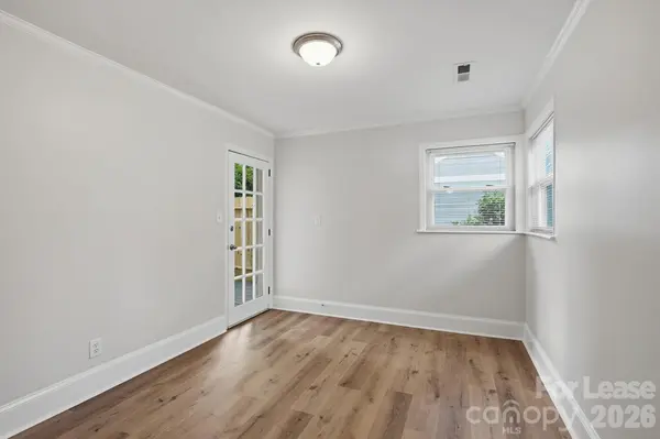 3101 Selwyn AVE, Charlotte, NC 28209