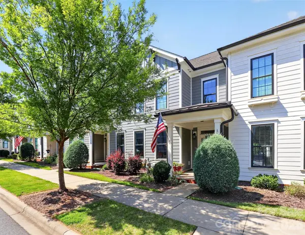 115 Mint AVE #D, Mooresville, NC 28117