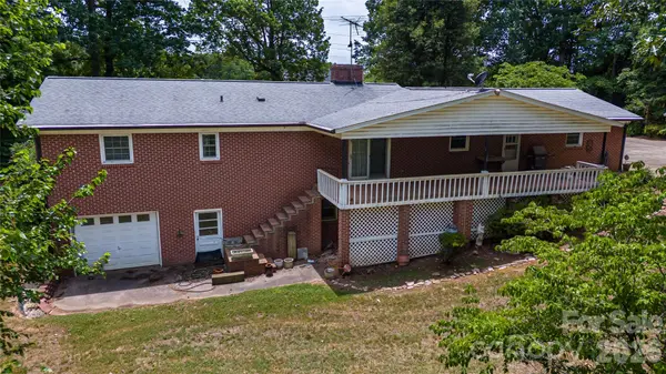 6000 George Hildebran School RD, Hickory, NC 28602