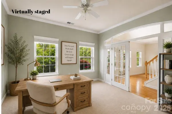 1086 Arrowhead DR SE, Concord, NC 28025