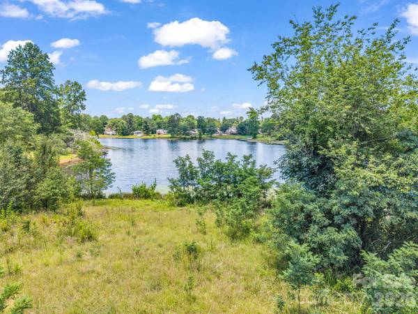 0 Forest Lake RD, Forest City, NC 28043