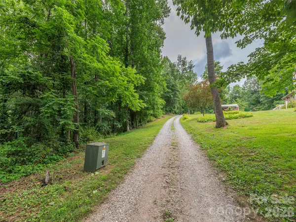 241 Clyde View HTS, Clyde, NC 28721