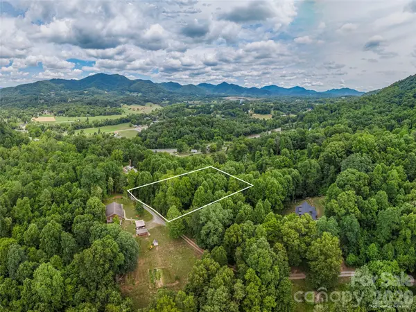 241 Clyde View HTS, Clyde, NC 28721