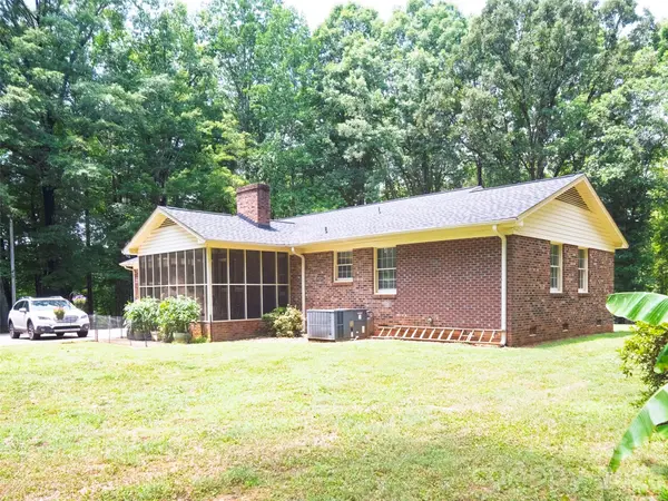 607 Bethany RD, Gastonia, NC 28052