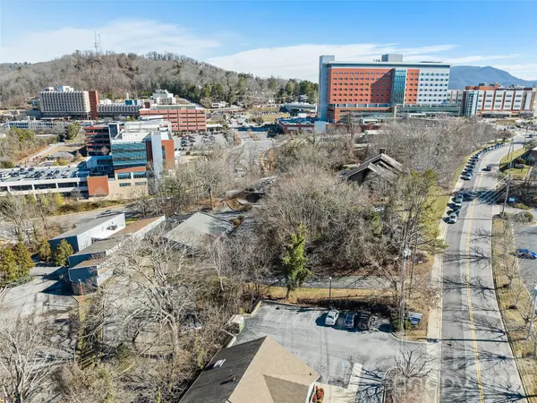 131 McDowell ST, Asheville, NC 28801