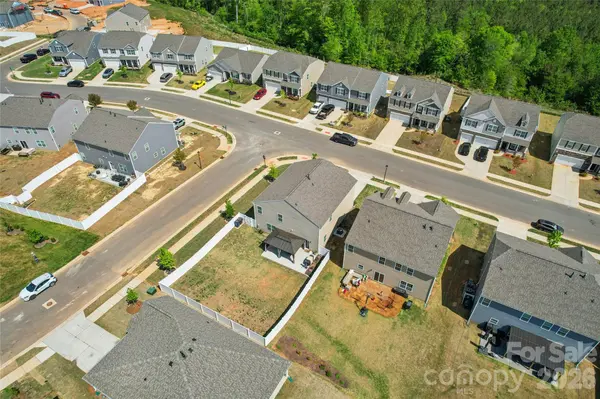 162 Giant Oak AVE, Statesville, NC 28677