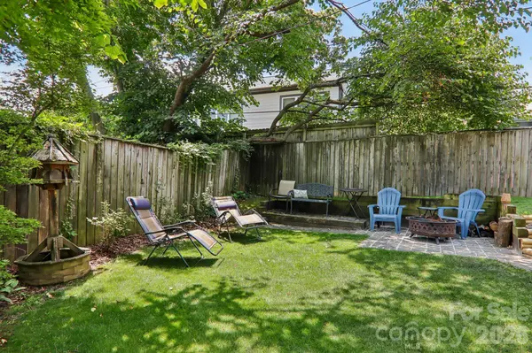 23 Tuskeegee ST, Asheville, NC 28801