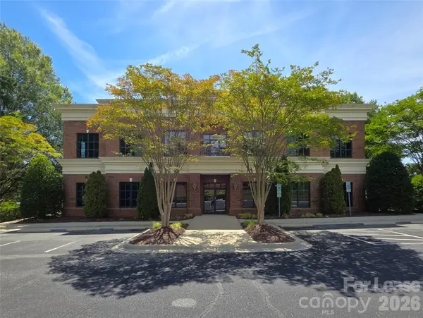 109 Professional Park DR #200, Mooresville, NC 28117