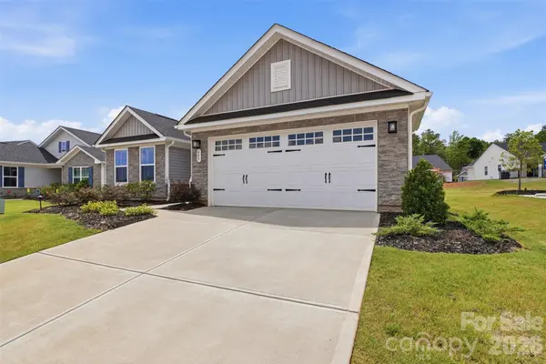 609 Nesbe ST, Lancaster, SC 29720