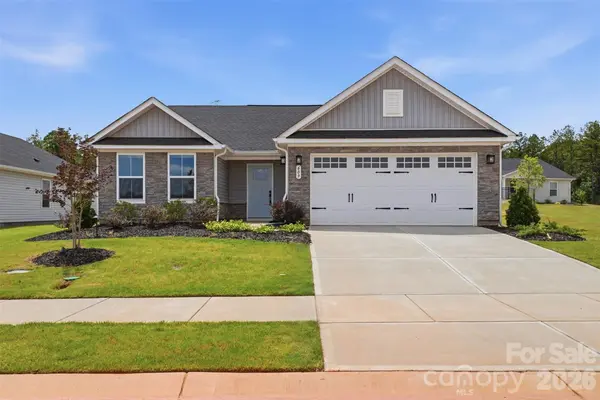 609 Nesbe ST, Lancaster, SC 29720