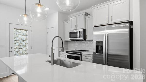 75 Moon Haven WAY, Arden, NC 28704