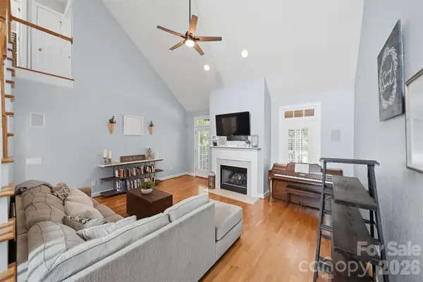 1753 30th Avenue DR NE, Hickory, NC 28601