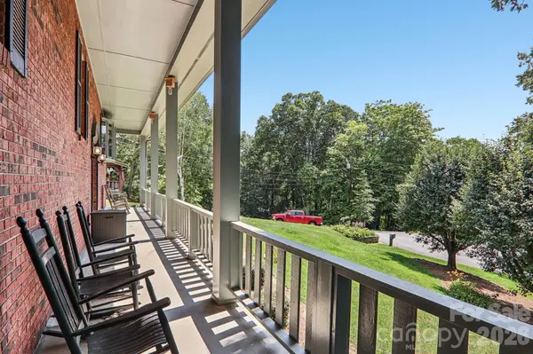 57 Chateau PL, Waynesville, NC 28786
