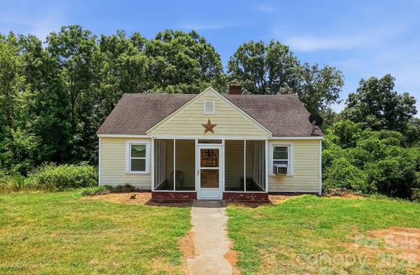 121 Piedmont DR, Lawndale, NC 28090