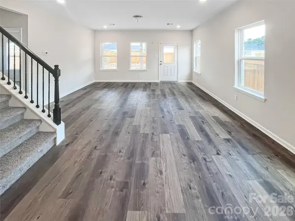 4223 Ruth Creek CT, Charlotte, NC 28216