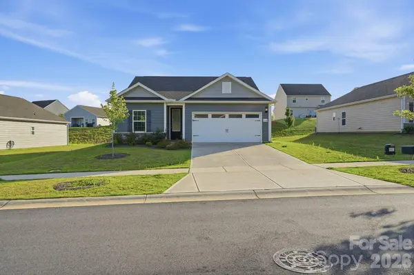 116 S Sina ST, Troutman, NC 28166