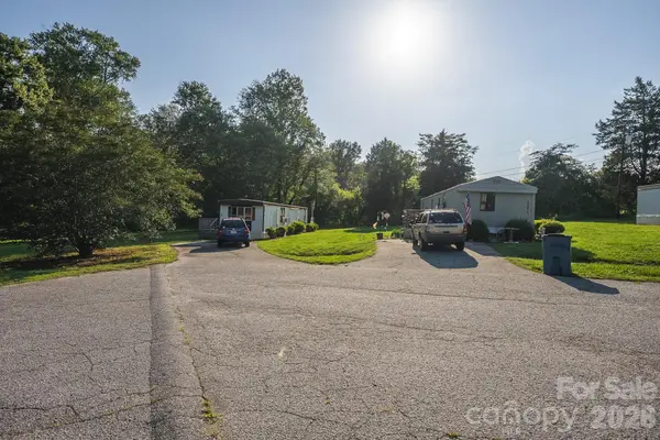 3000 Parker CT, Lenoir, NC 28645