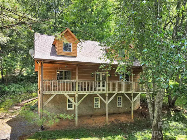 219 Red Maple LN, Boone, NC 28607