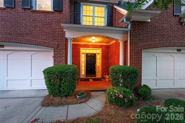 3128 Ethereal LN, Charlotte, NC 28226