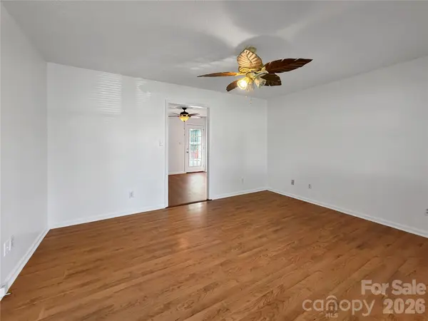 315 Southglenn DR, Shelby, NC 28152