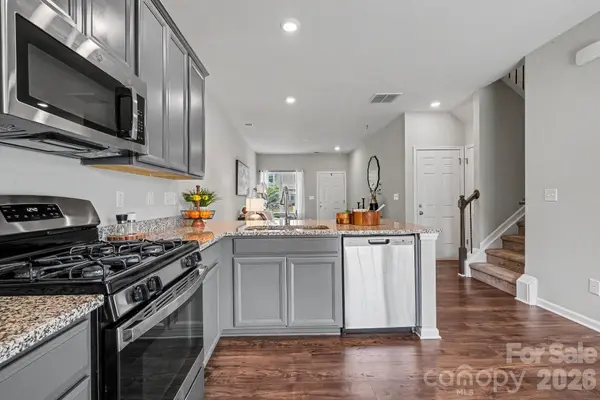 6411 Revolutionary TRL, Charlotte, NC 28217