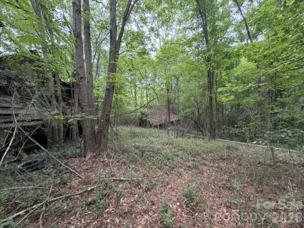 1100 Blacksburg RD, Grover, NC 28073