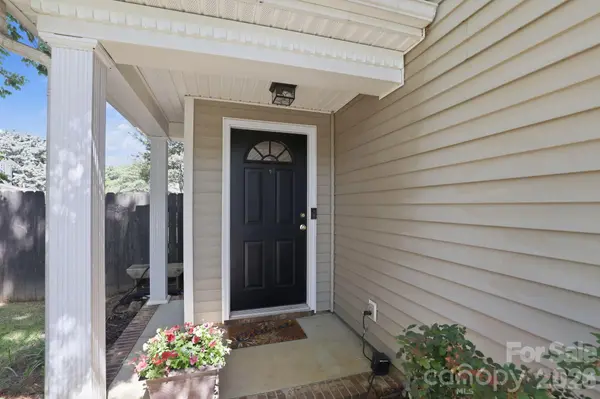 5304 Silabert AVE, Charlotte, NC 28205