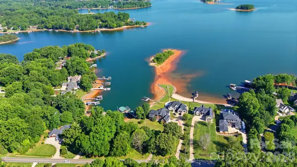 9035 Unity Church RD, Denver, NC 28037