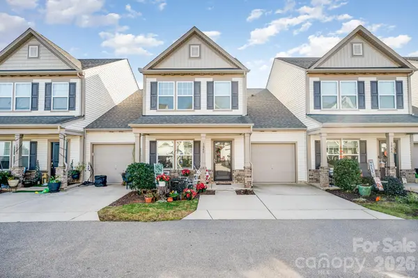 104 Blackstone CT, Statesville, NC 28677