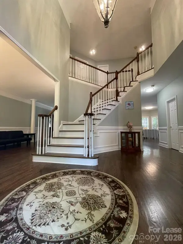 6025 Oakridge CT, Matthews, NC 28104
