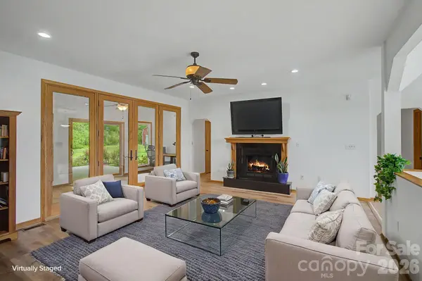 340 Earlys Mountain RD, Leicester, NC 28748