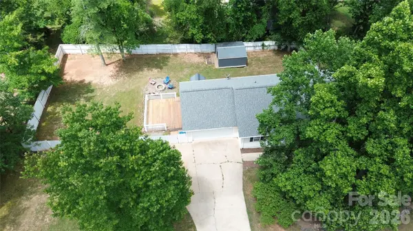 49 Laurel ST, Granite Falls, NC 28630