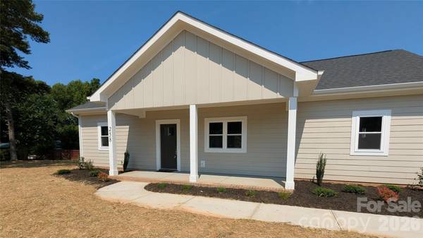258 E East AVE, Monroe, NC 28110