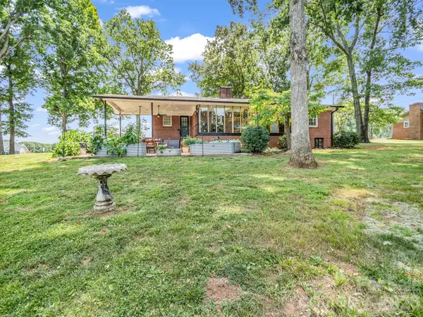 201 Lincoln RD, Forest City, NC 28043